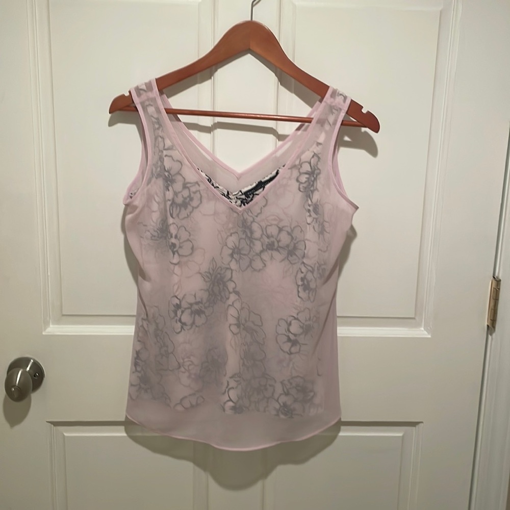 White House Black Market top size xxs